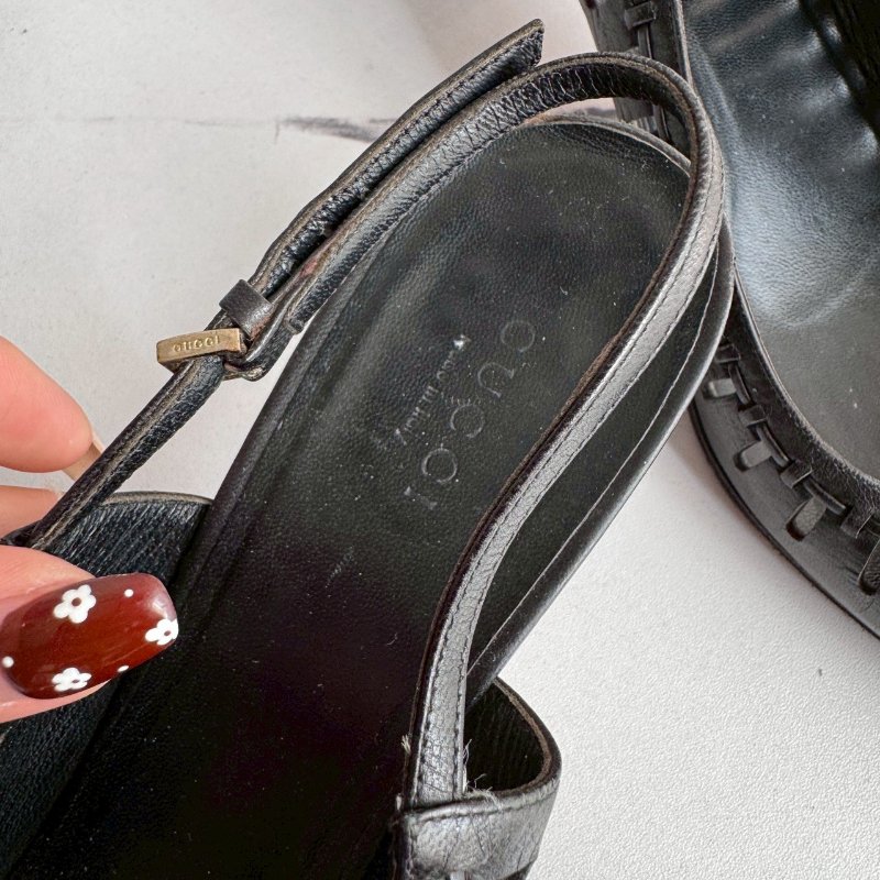 💥可休閒可正式 GUCCI 黑色尖頭竹節低跟鞋-12