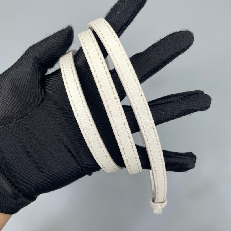 Loewe 羅意威 Hammock 吊床包 小號 白色-7