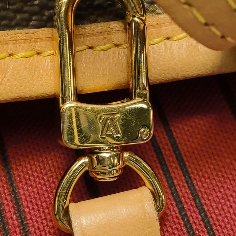 Louis Vuitton (LV)Neverfull中號植鞣革Monogram印花束帶單肩包晶片款-11