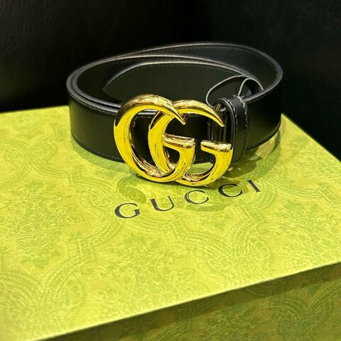 💎Han's house精品服飾💎GUCCI 金屬 LOGO 腰帶 皮帶 義大利製 寬3cm 現貨75