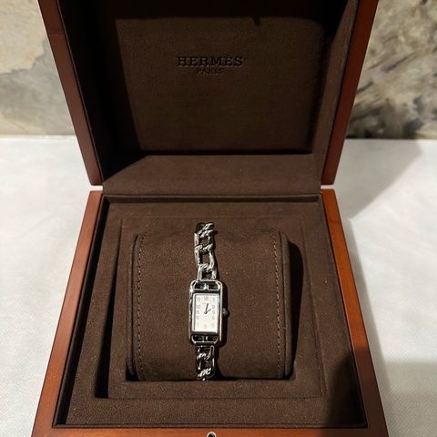 Hermes銀色不鏽鋼白面鏈袋手錶