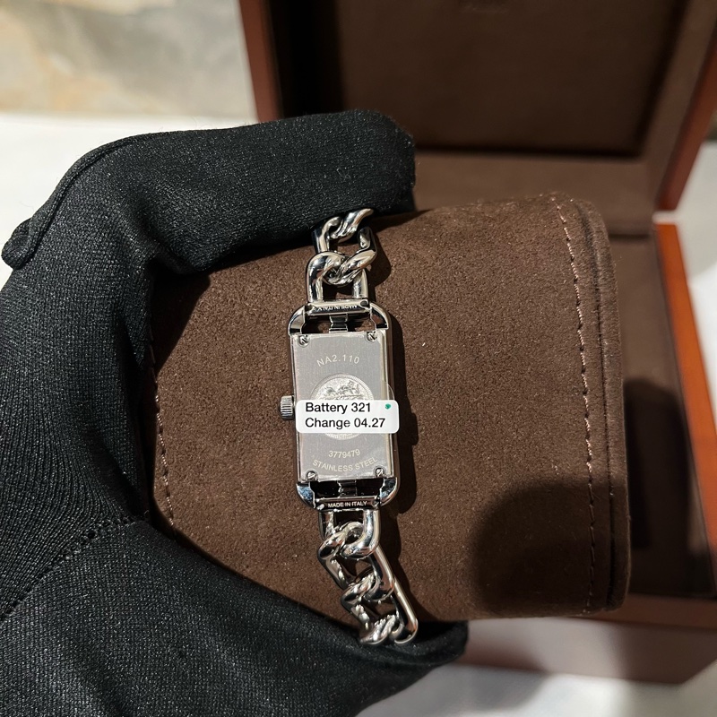 Hermes銀色不鏽鋼白面鏈袋手錶-2