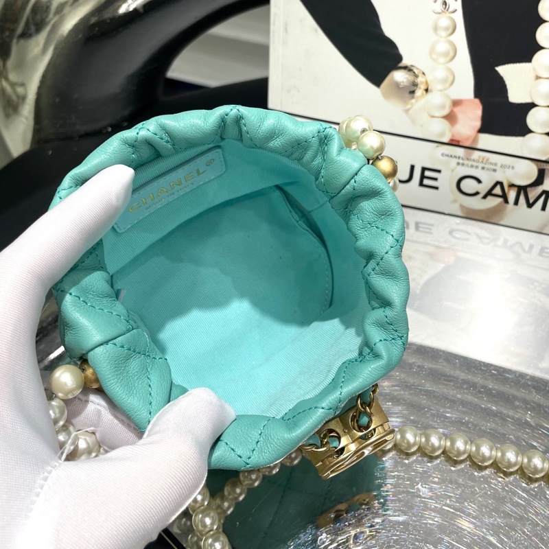 Chanel香奈儿 薄荷色小羊皮-3