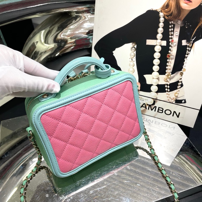 Chanel香奈儿 Vanity case 相机包-3