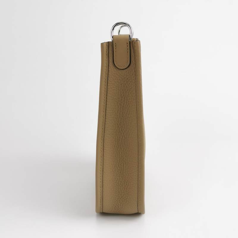 Hermes Evelyne 16鏤空斜背包單肩包Clemence(TC)牛皮銀扣1C塵土色K刻-2