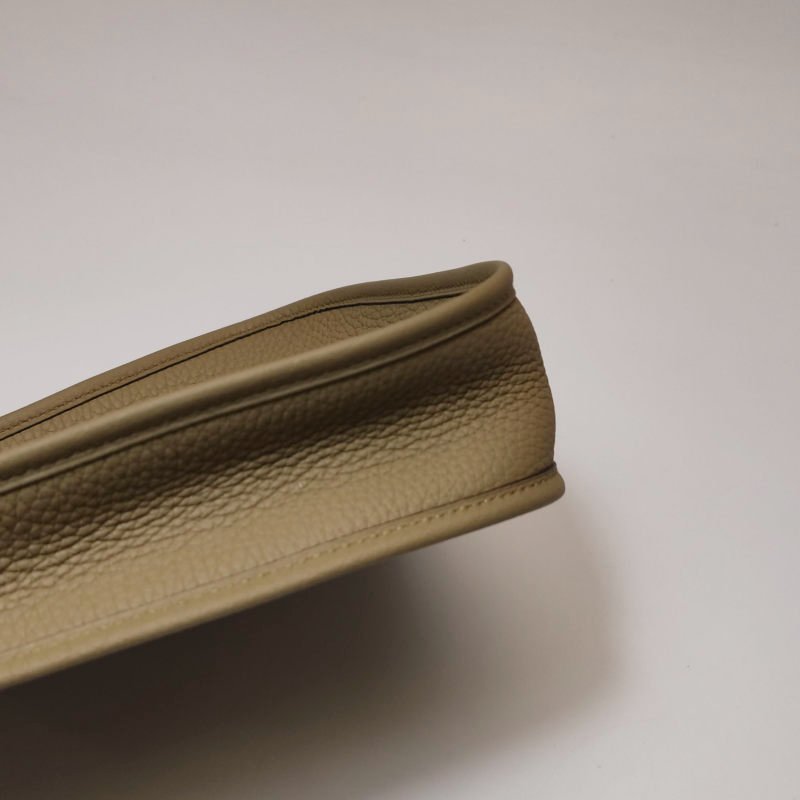 Hermes Evelyne 16鏤空斜背包單肩包Clemence(TC)牛皮銀扣1C塵土色K刻-12