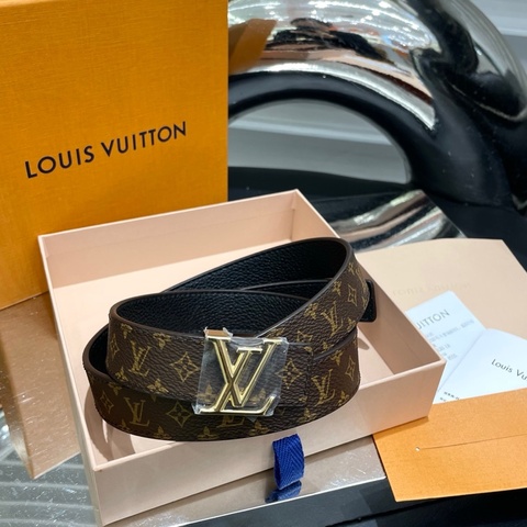 LV路易威登 老花窄版腰带