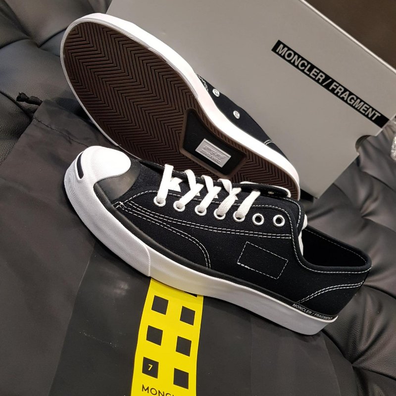 💎Han's house精品服飾💎 MONCLER x 藤原浩 三方聯名 帆布鞋 現貨 UK 7-4