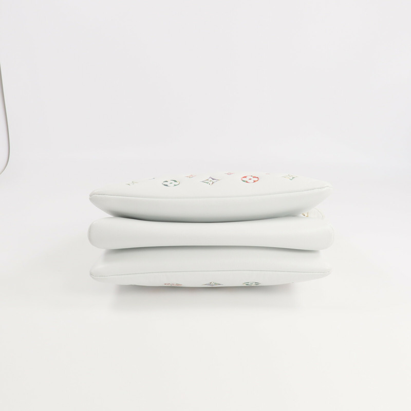 LOUIS VUITTON 羊皮皮革Coussin PM金扣手挽肩背兩用袋-3