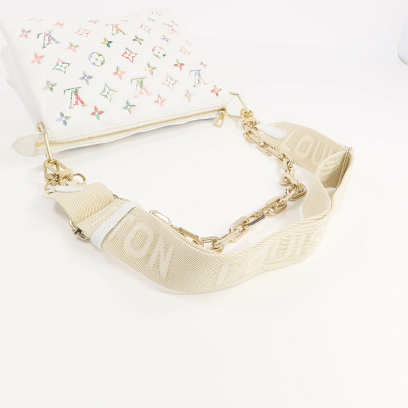 LOUIS VUITTON 羊皮皮革Coussin PM金扣手挽肩背兩用袋-4