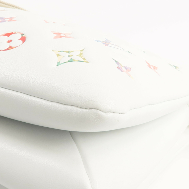 LOUIS VUITTON 羊皮皮革Coussin PM金扣手挽肩背兩用袋-8