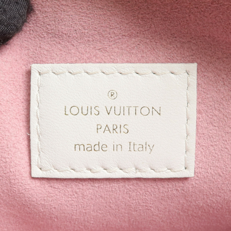 LOUIS VUITTON 羊皮皮革Coussin PM金扣手挽肩背兩用袋-12