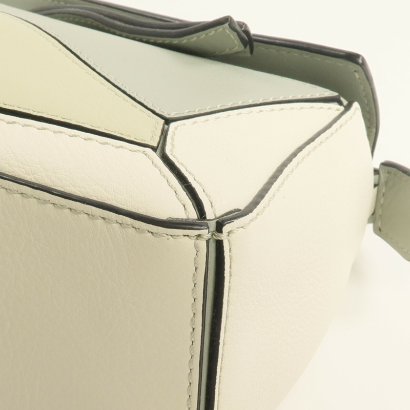 LOEWE 牛皮皮革Mini Puzzle金扣手挽肩背兩用袋-5