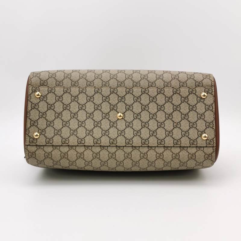 Gucci牛皮雙C老花拉鍊手提包-5