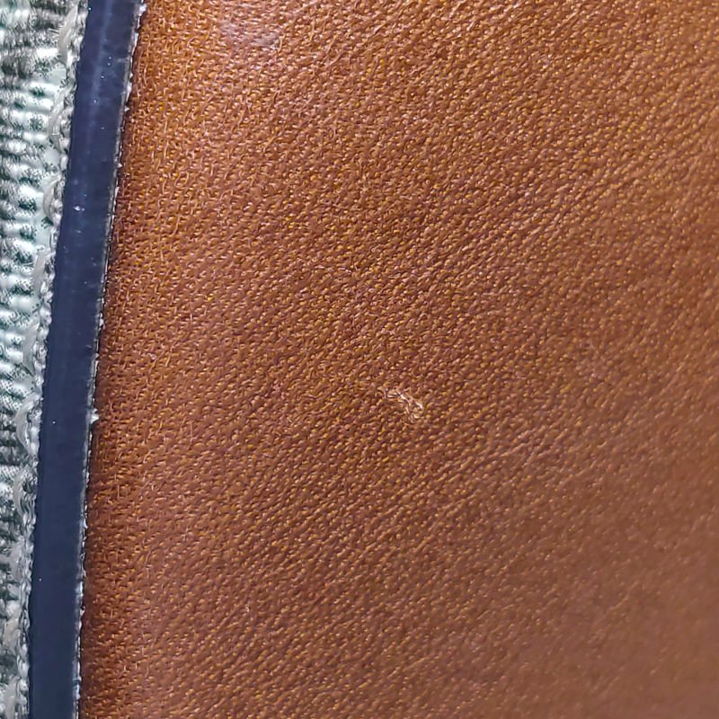 Gucci牛皮雙C老花拉鍊手提包-16