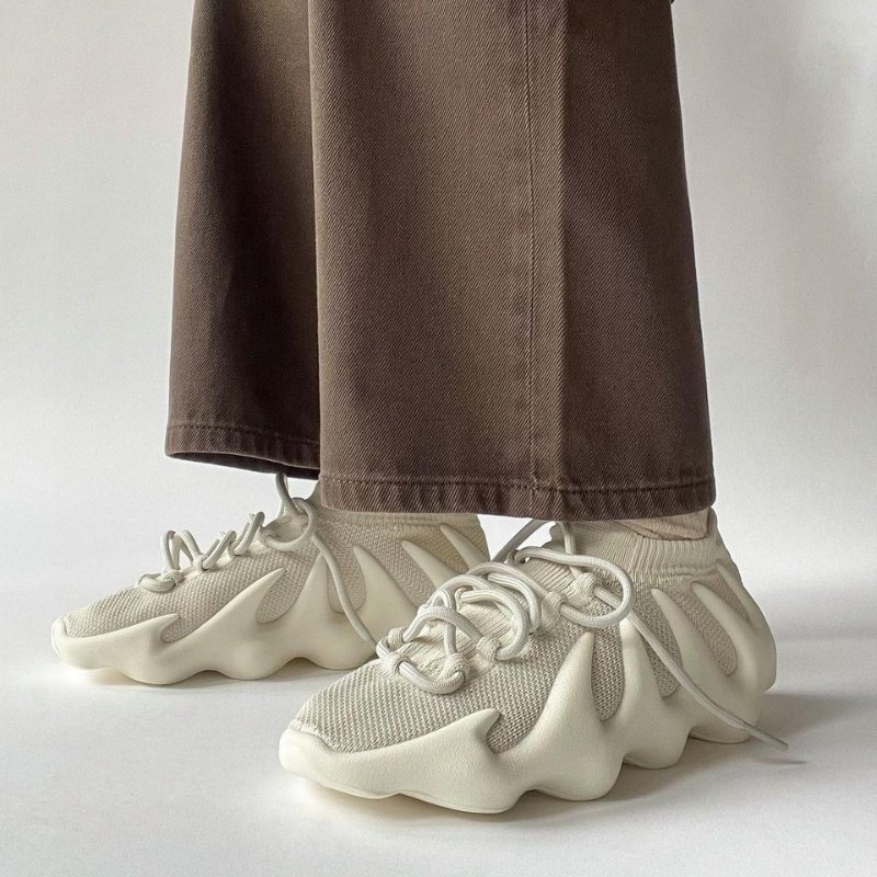 💎Han's house精品服飾💎ADIDAS愛迪達 YEEZY 450 CLOUD WHITE水餃 襪套 慢跑鞋 H68038 現貨 UK9 10-9