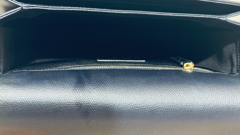 Saint Laurent Medium Leather Monogram Universite-4