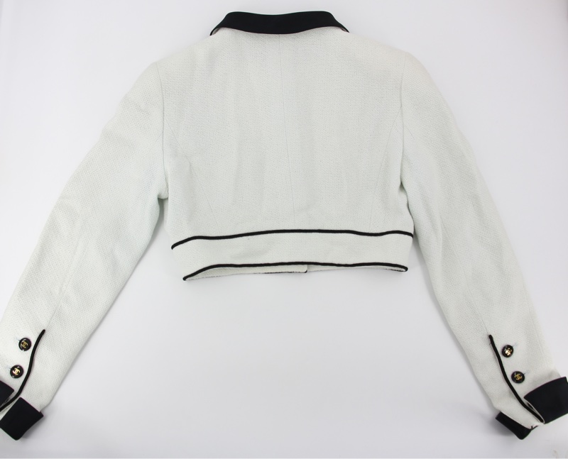 Chanel Vintage P95 羊毛Coco紐扣白色淺綠色短版外套-5