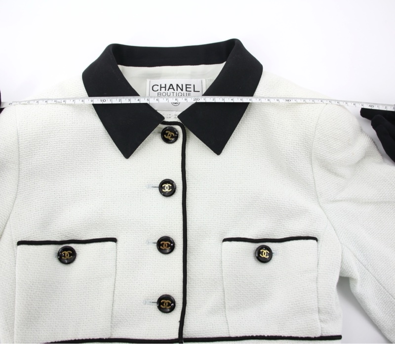 Chanel Vintage P95 羊毛Coco紐扣白色淺綠色短版外套-17