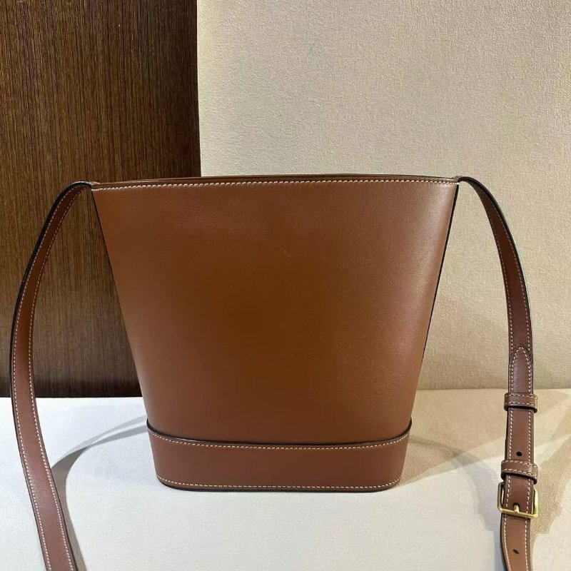 Celine焦糖色水桶包 22*17*10cm 99新配件塵袋-2