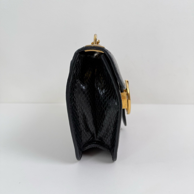 Gucci/古馳 蛇皮黑色鏈條斜挎包 金扣-4