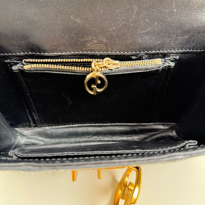 Gucci/古馳 蛇皮黑色鏈條斜挎包 金扣-7