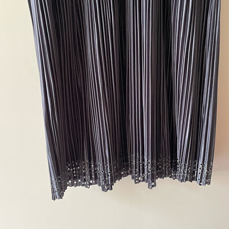 ▪️富貴選物FUGUEI▪️PP  藍灰色 緞面光澤無袖短洋裝-5