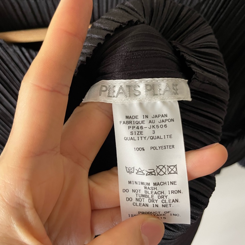 ▪️富貴選物FUGUEI▪️PP 三宅一生黑色緞面上衣 造型袖 傘狀袖 天使翅膀-7