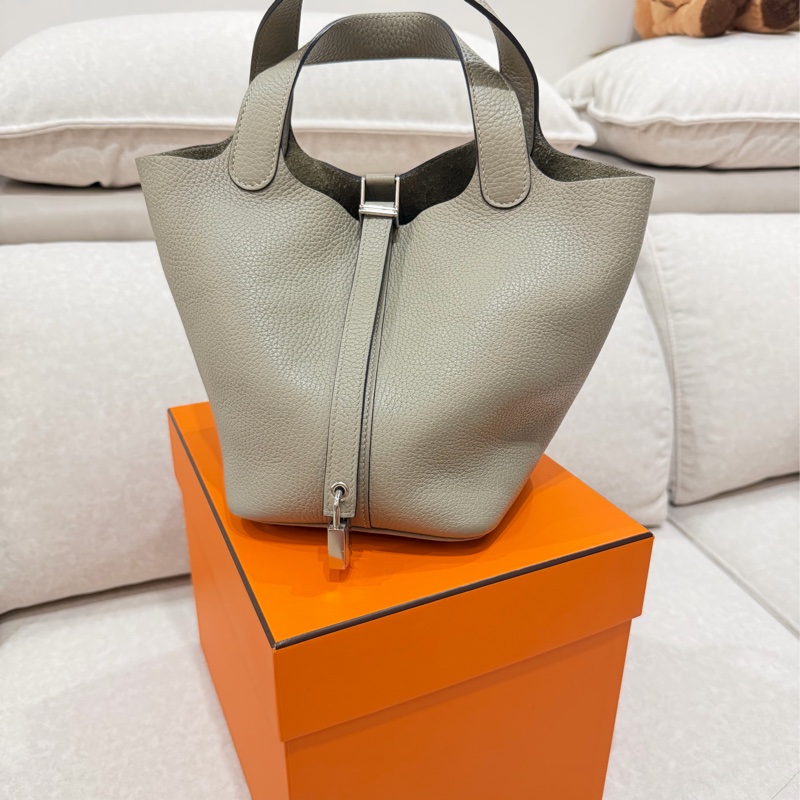 92新❤️Hermes 愛馬仕 菜籃子 picotin18 #鼠尾草綠銀釦 #X刻-0