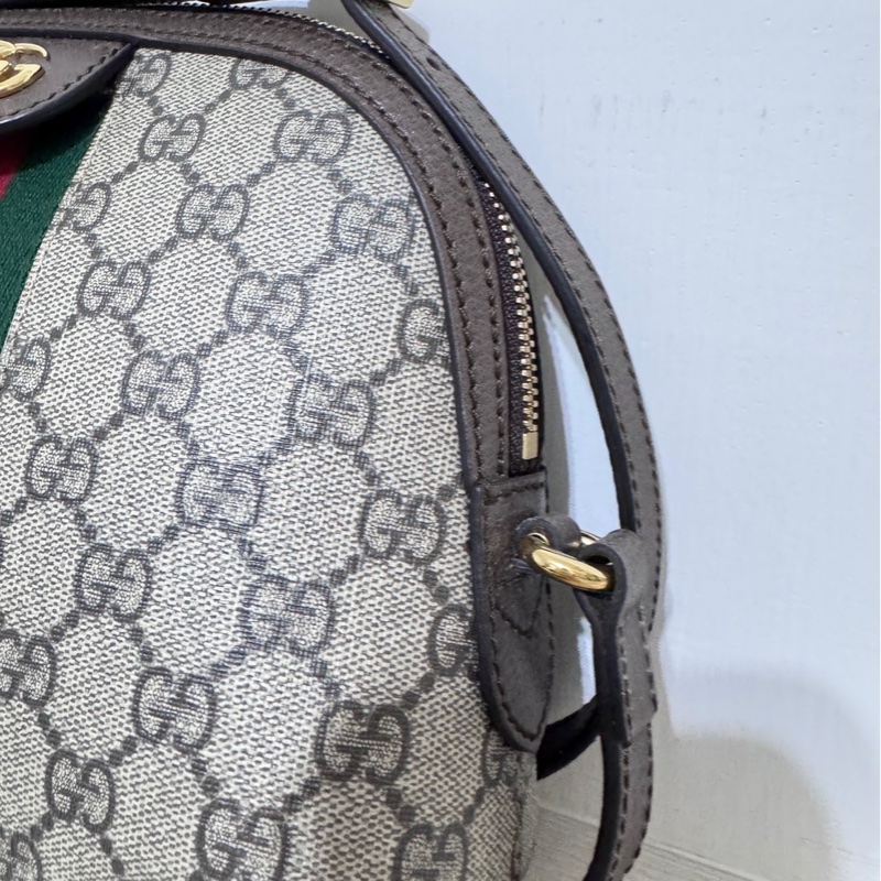 GUCCI-經典緹花Ophidia貝殼包-17