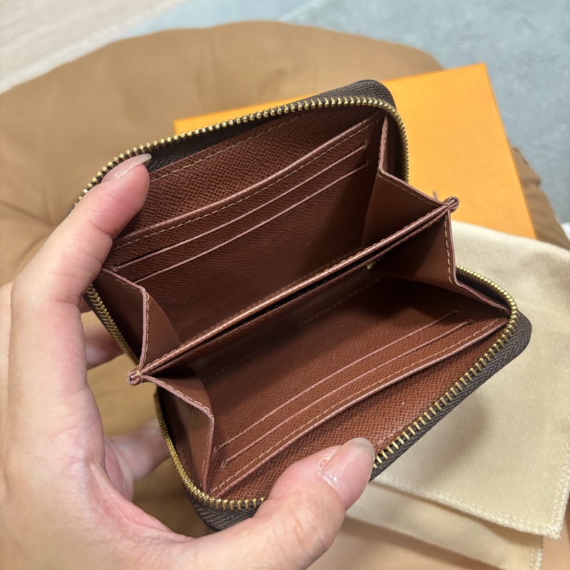 LV老花拉鍊短夾零錢包-7