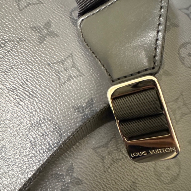 爆款配色 Christopher 經典黑老花 M46331-10