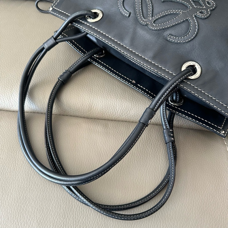 LOEWE羅意威全皮logo托特單肩包 🈚附件-6