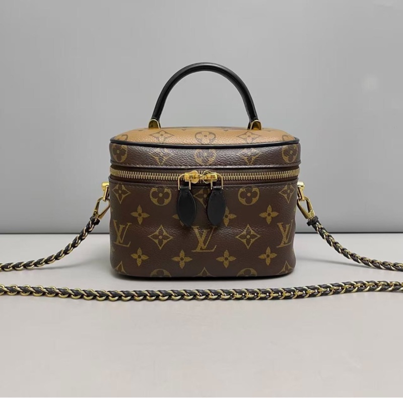 【近年大熱長盒子‼️全網最低價】LV Vanity老花小號化妝包 鏈條拼色老花化妝盒包-3