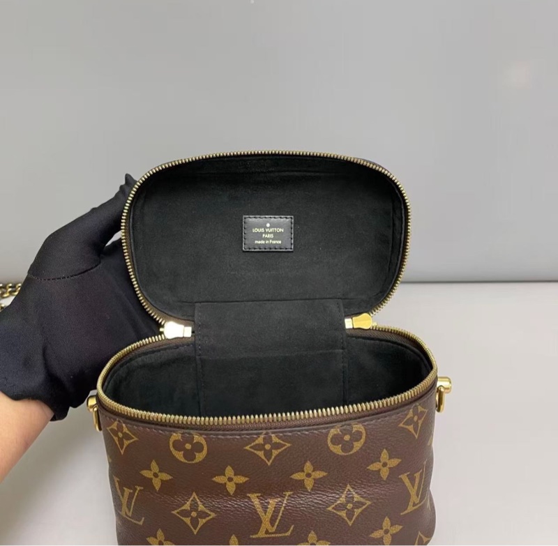 【近年大熱長盒子‼️全網最低價】LV Vanity老花小號化妝包 鏈條拼色老花化妝盒包-9