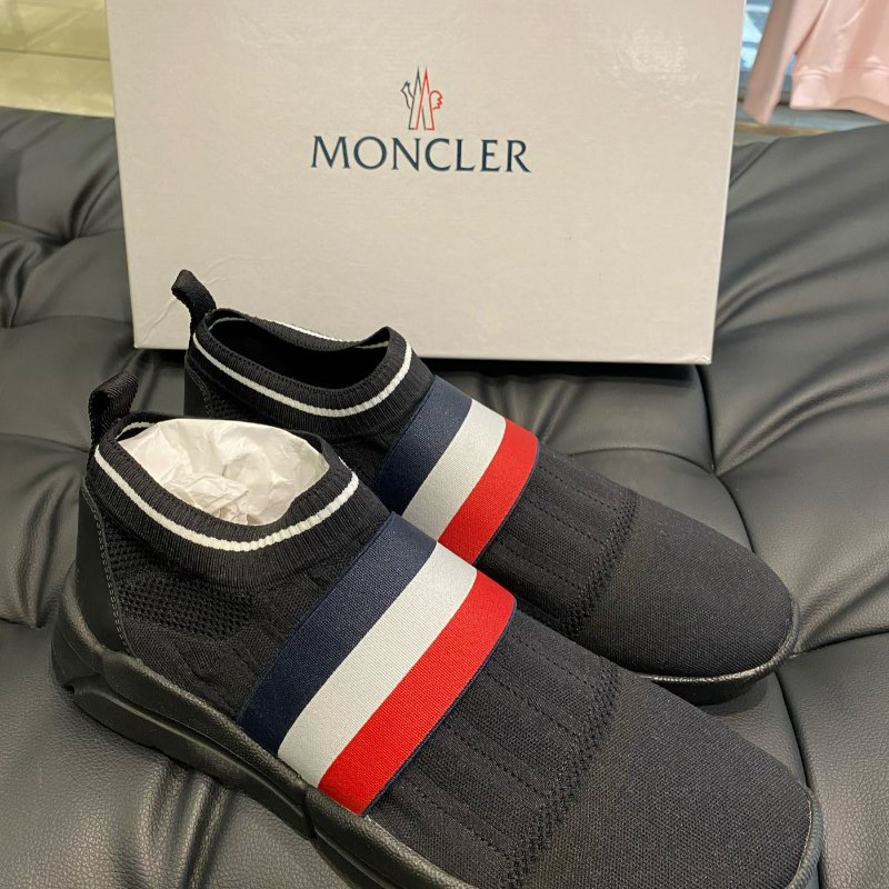 💎Han's house精品服飾💎moncler 套襪 鞋 現貨 UK44-0