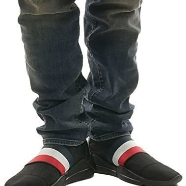 💎Han's house精品服飾💎moncler 套襪 鞋 現貨 UK44-6