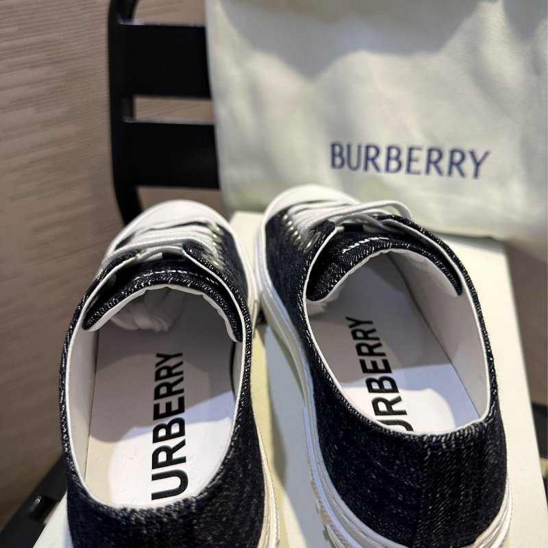 💎Han's house精品服飾💎 burberry 格紋 立體字 帆布鞋 鞋 義大利製 現貨 38-1