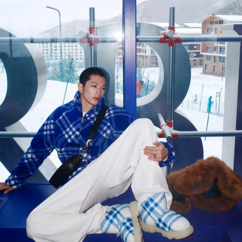 💎Han's house精品服飾💎BURBERRY 格紋 雪靴 靴子 現貨 43.5原價34100-7