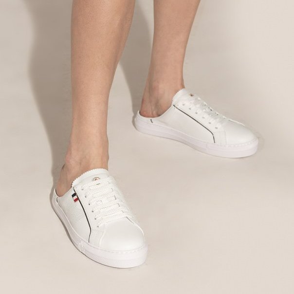 💎Han's house精品服飾💎MONCLER 牛皮 無跟鞋 拖鞋 懶人鞋-7