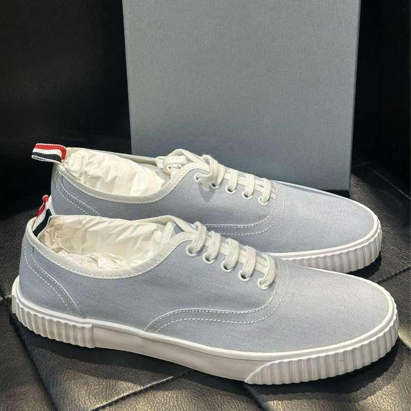 💎Han's house精品服飾💎 Thom Browne TB 帆布鞋 原價14300-0