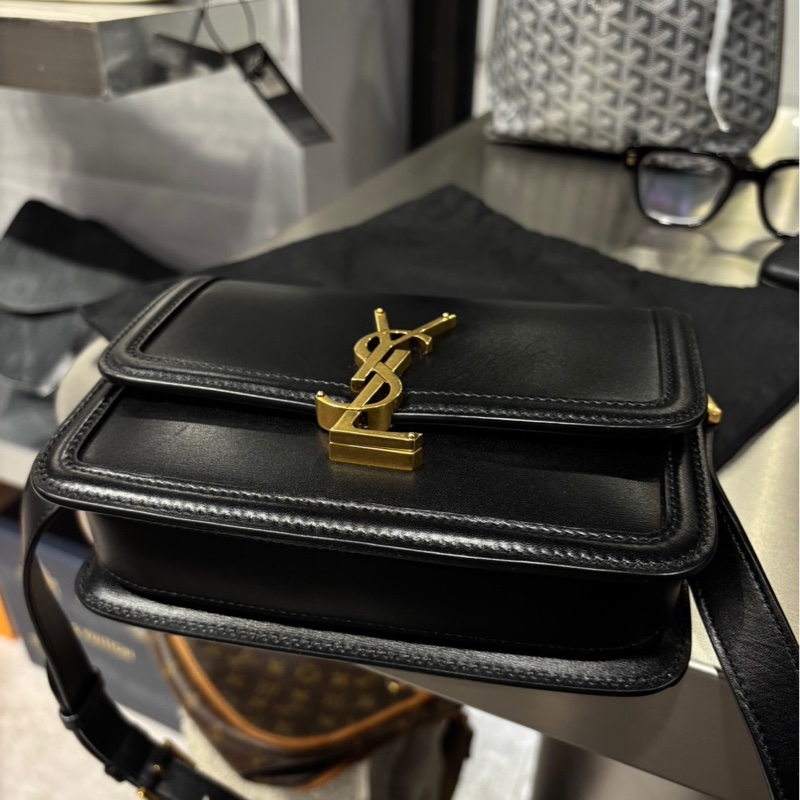 Saint Laurent YSL Solferino 金色 Logo 豆腐包-1