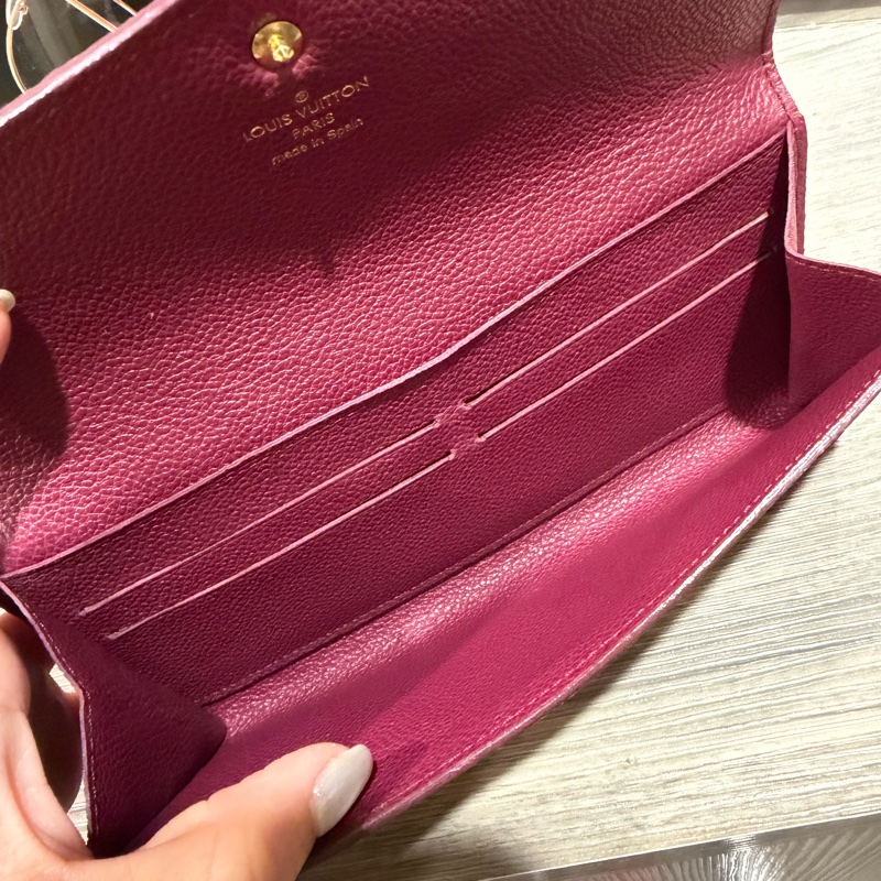 Lv 全牛皮壓紋二合一長夾-3