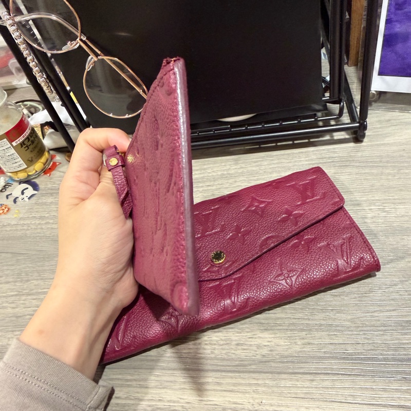 Lv 全牛皮壓紋二合一長夾-10