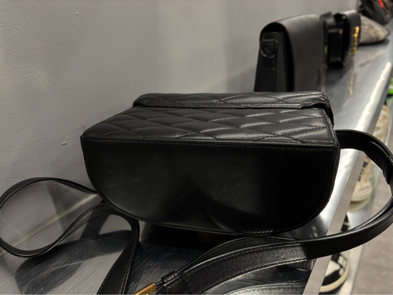 Saint Laurent YSL June 盒子包-7