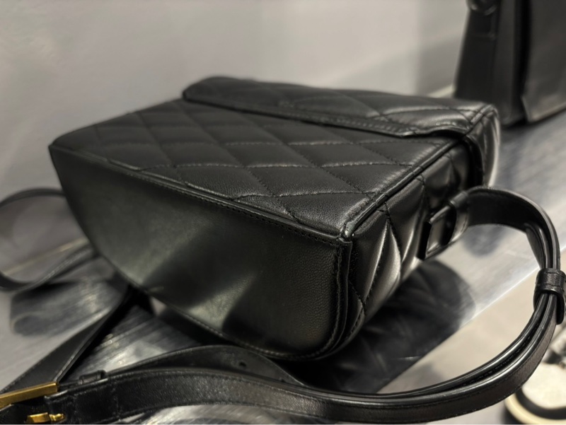 Saint Laurent YSL June 盒子包-8