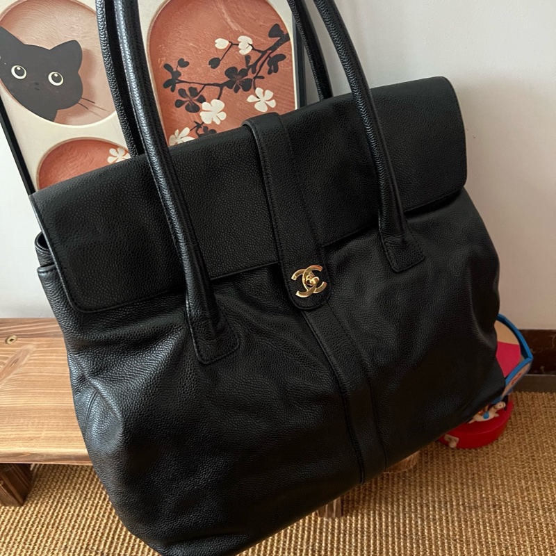 ✨Chanel 黑金魚子醬 tote xxl機場包 很時髦的大包🖤-5