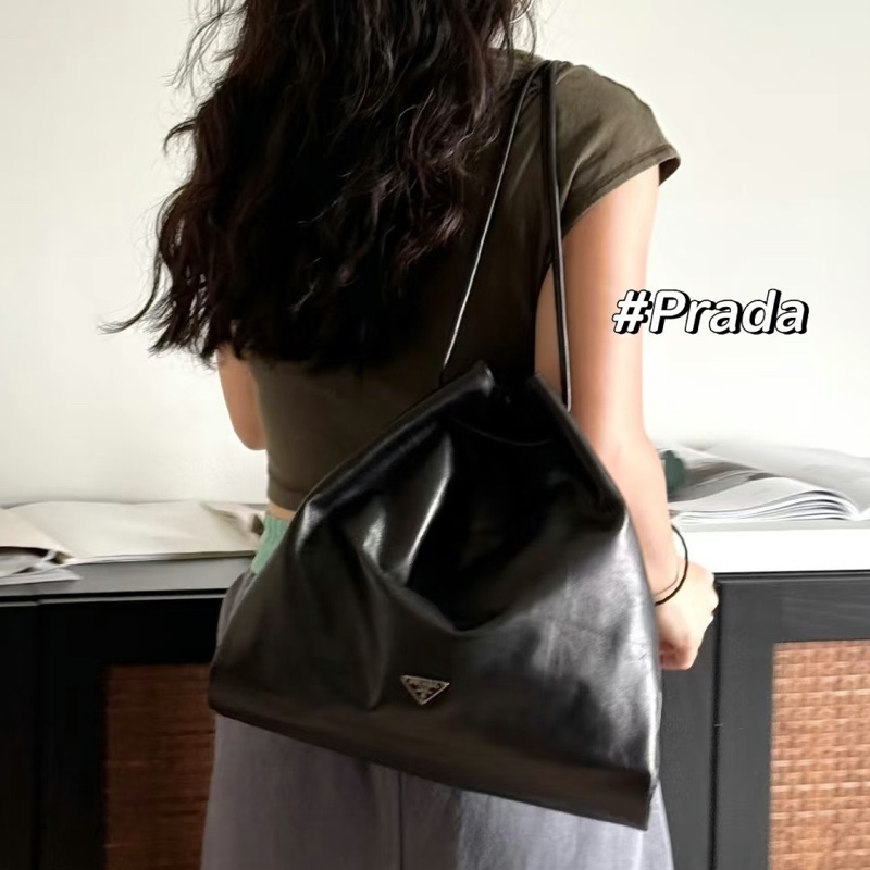 ✨Prada 黑色羊皮垃圾袋 超有個性 超級酷😎-0