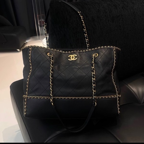 CHANEL 21B金扣 皮穿鏈 滾邊 Tote托特包