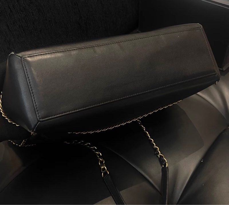 CHANEL 21B金扣 皮穿鏈 滾邊 Tote托特包-3